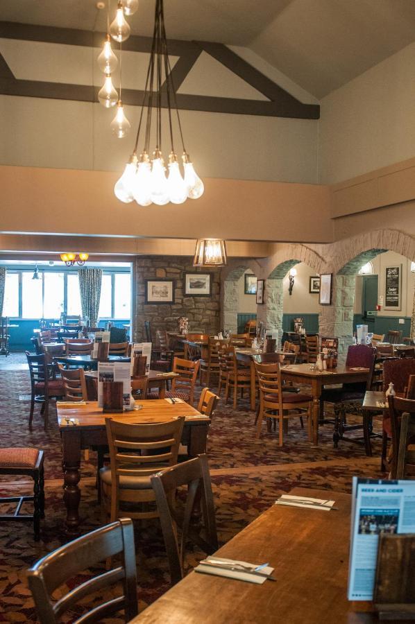 Lamb & Flag Inn Abergavenny Exterior photo